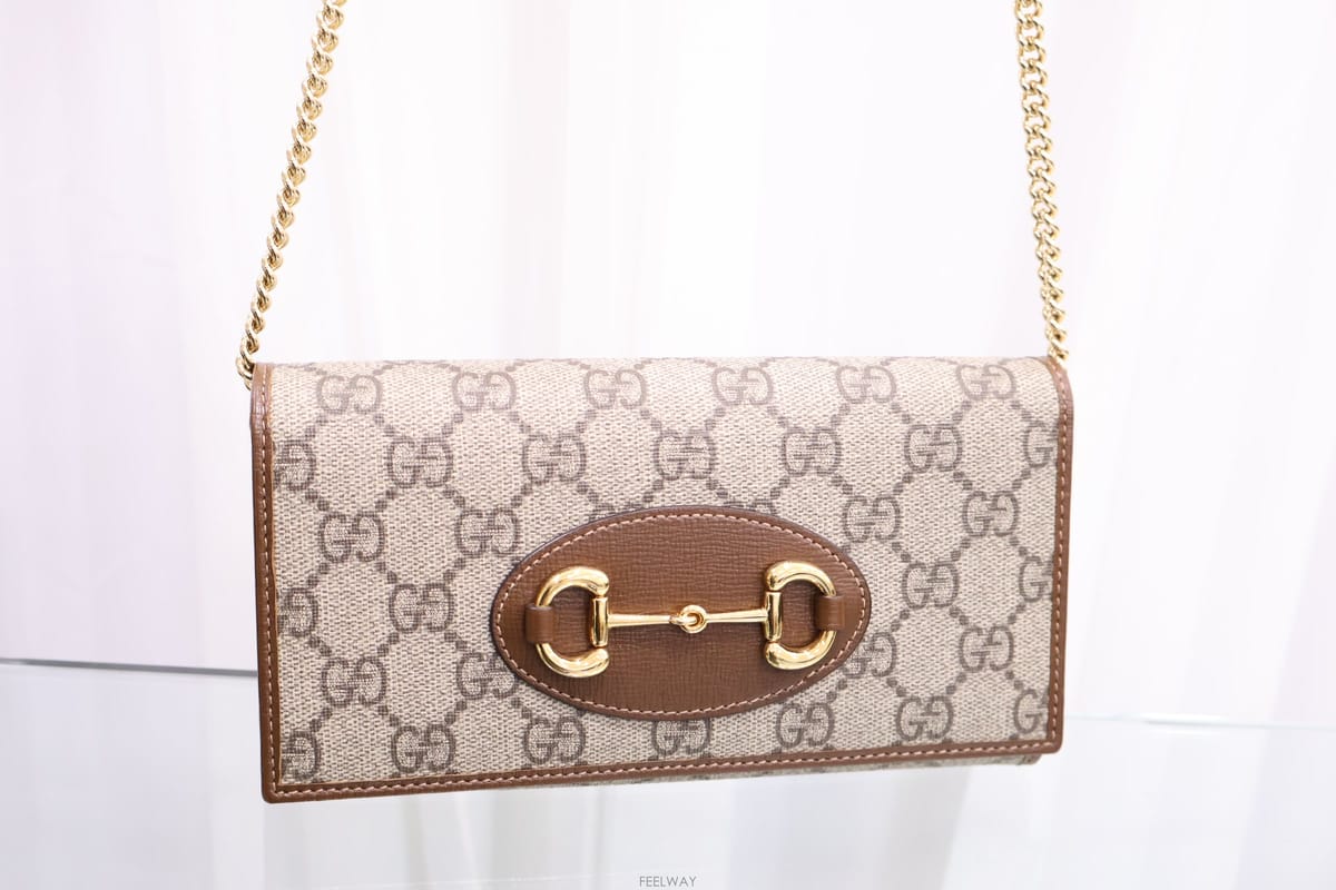 GUCCI ���� Ȧ���� ü�� ���� ũ�ν��� 621888���� Ȧ���� ü�� ���� ũ�ν��� 621888