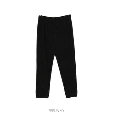 Issey Miyake 26FW �ȹ� �ø��� �̼��� �̾��� ��Ʈ����Ʈ ���� HP68JF084 15 BLACK26FW �ȹ� �ø��� �̼��� �̾��� ��Ʈ����Ʈ ���� HP68JF0