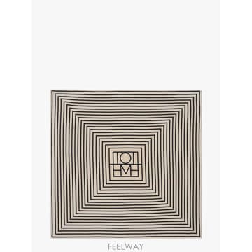 Toteme [N85]���� 211852 ���� ��ī�� ���÷� �񵵸� TOTEME Monogram silk foulard[N85]���� 211852 ���� ��ī�� ���÷� �񵵸� TOTEME Mono