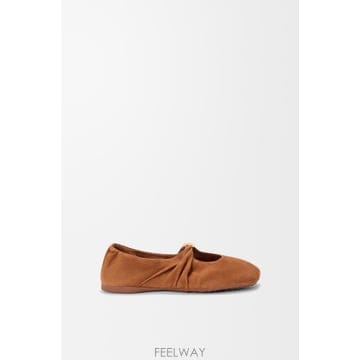 Loewe 26FW Loewe Pebble ����Ʈ suede ballet flats LLPF466X042530TAN T26FW Loewe Pebble ����Ʈ suede ballet flats LLPF466X04