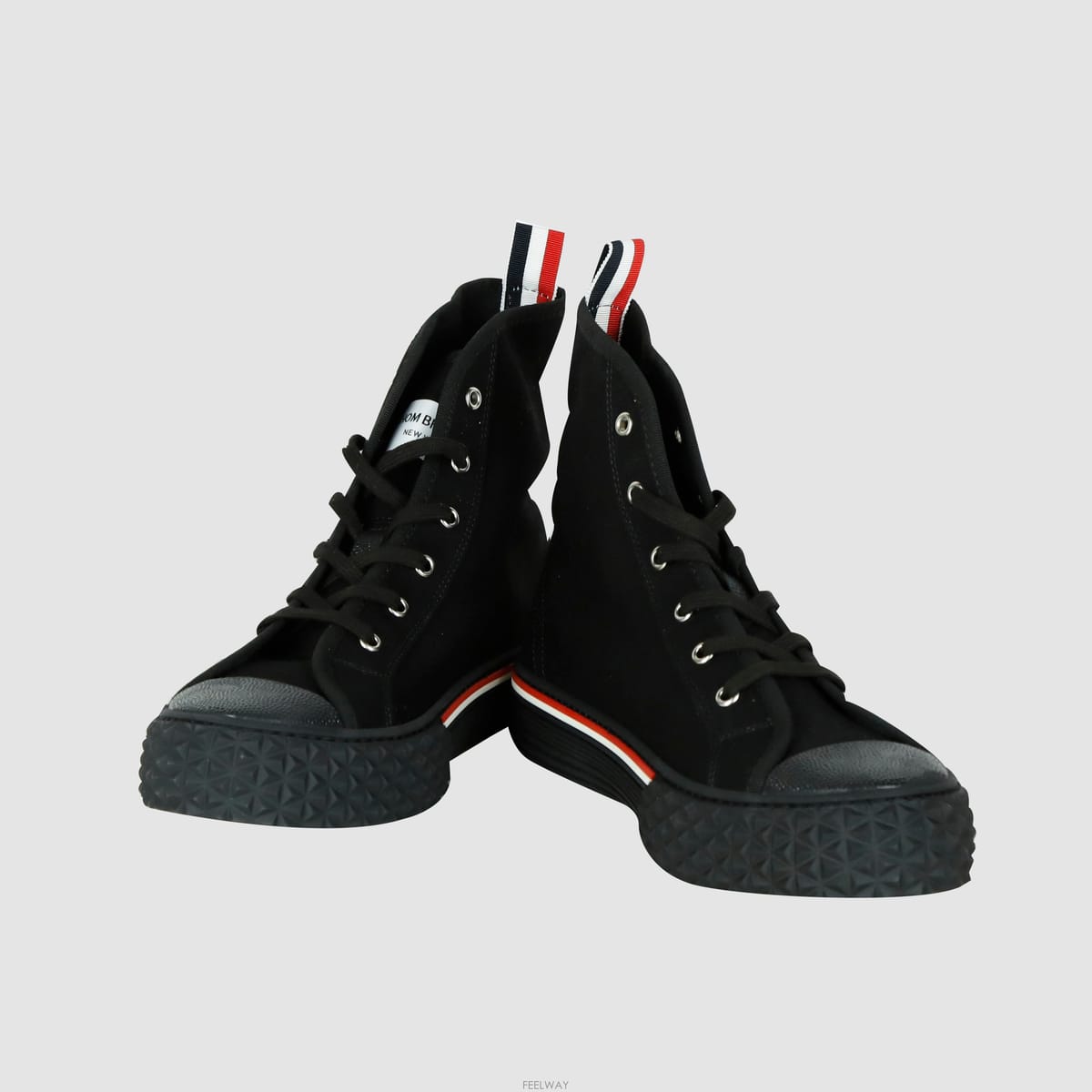 Thom Browne [�Ƹ�����]9 280����� Ʈ���� �� ����ž Ʈ���̳� ����Ŀ��[�Ƹ�����]9 280����� Ʈ���� �� ����ž Ʈ���̳� ����