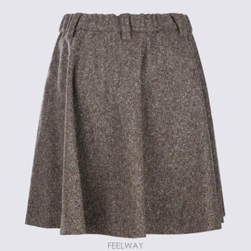 Brunello Cucinelli 26FW ���ڷ� ��ġ�ڸ� Flared virgin �� blend ��ĿƮ MD002G4103C002 TP5826FW ���ڷ� ��ġ�ڸ� Flared virgin �� blend ��ĿƮ M