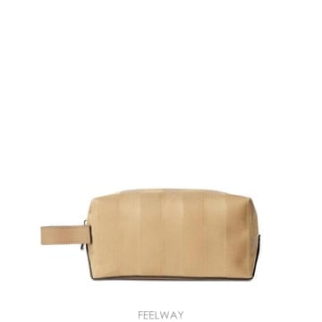 FENDI ���Ϲ�� ��� ���� ��Ʈ������ Ʈ���� �Ŀ�ġ���Ϲ�� ��� ���� ��Ʈ������ Ʈ���� �Ŀ�ġ