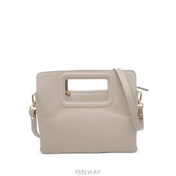 | Other Brand | ���Ϲ�� MY BEST BAG �ƾƿ� ���� Ŭ��ġ���Ϲ�� MY BEST BAG �ƾƿ� ���� Ŭ��ġ