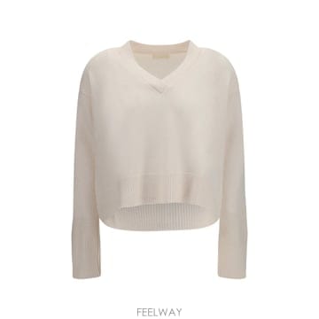 | Other Brand | [K68]VERYBUSY LIPARI LILY ���� ��Ʈ ������ ����� Cashmere V neck Swea[K68]VERYBUSY LIPARI LILY ���� ��Ʈ ������ ����� Cash