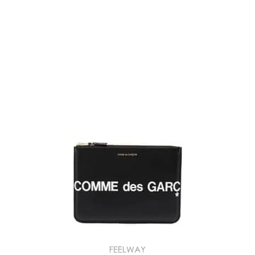 Comme des Garcons ���Ϲ�� �ĵ������� ���� �ΰ� �������Ϲ�� �ĵ������� ���� �ΰ� ����