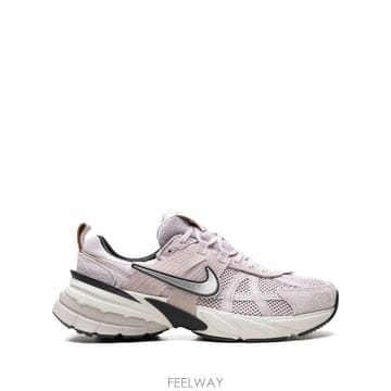 당일배송 나이키 V2K 런 스니커즈