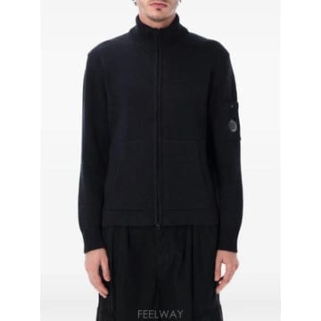 CP company 26 FW CP���۴� ����Ʈ ��ư ���� ����� 20CMKN092A110058A888 TP45601269526 FW CP���۴� ����Ʈ ��ư ���� ����� 20CMKN092A11005