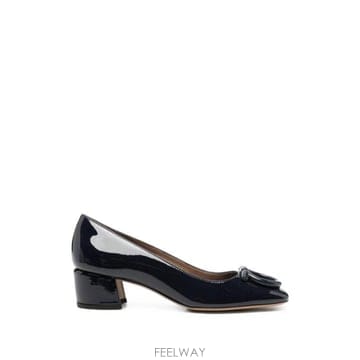 Ferragamo 26FW ����䷹ ��󰡸� ���� 01K450 MARA 40 795025NAVY26FW ����䷹ ��󰡸� ���� 01K450 MARA 40 795025NAVY