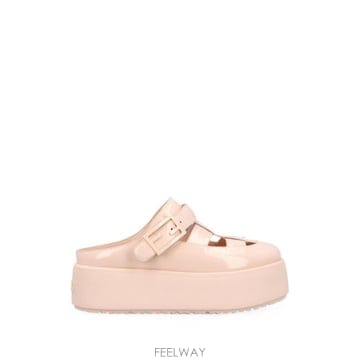 FENDI 26FW ��� �� ������ 8R8997 69FF0QE5 Nude26FW ��� �� ������ 8R8997 69FF0QE5 Nude