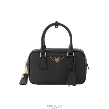 PRADA ����� 26FW ���ǾƳ� �ﰢ�ΰ� ��Ʈ&����� ���� 1BB157 NZV F0002����� 26FW ���ǾƳ� �ﰢ�ΰ� ��Ʈ&����� ���� 1BB157 