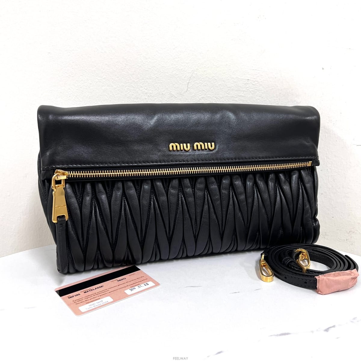 Miu Miu �̿�̿� ���׶�� Ŭ��ġ & ũ�ν��� ���� (5BF385)�̿�̿� ���׶�� Ŭ��ġ & ũ�ν��� ���� (5BF385)