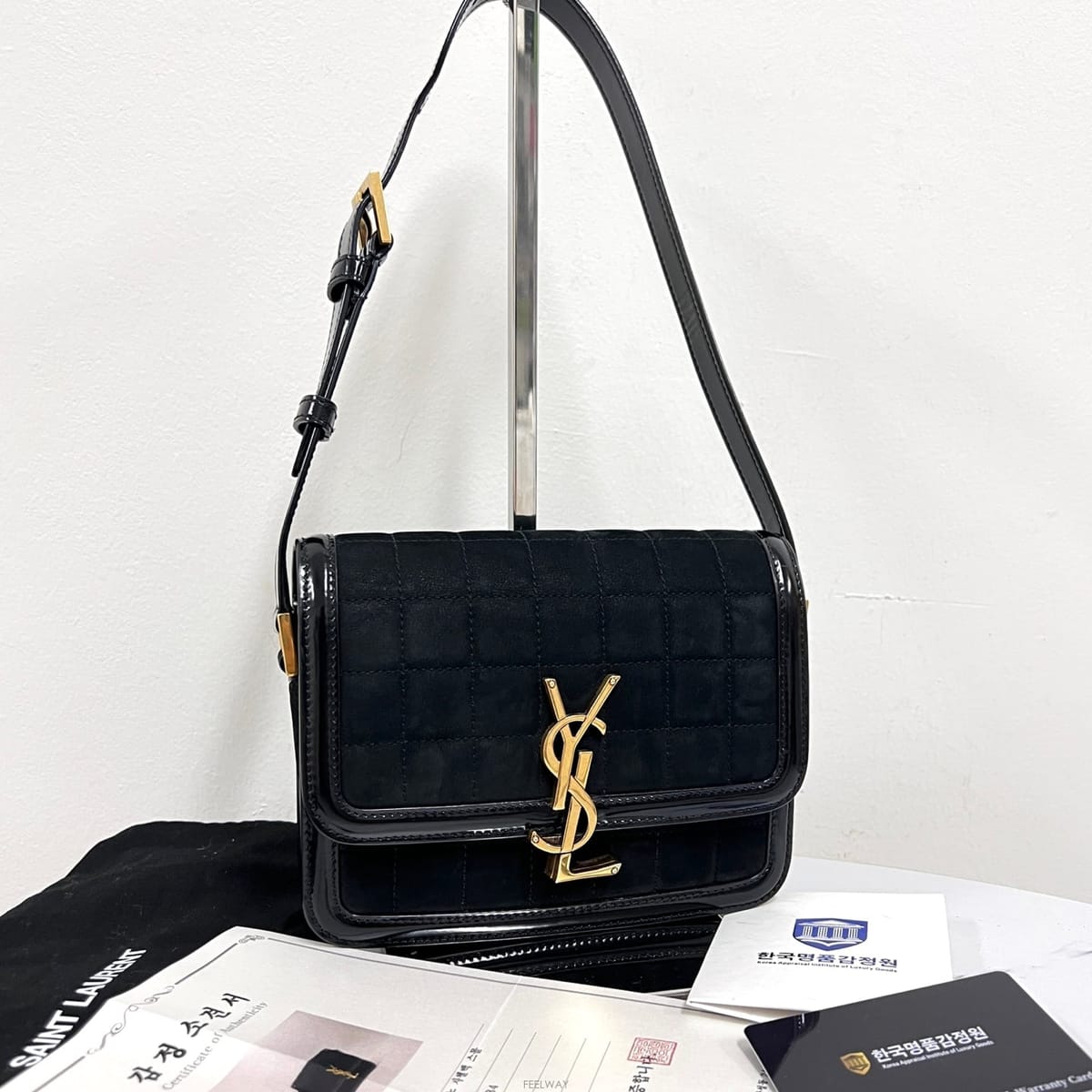 Saint Laurent ���ζ� ���丮�� �����̵� ��ÿ ����� ���� (739139)���ζ� ���丮�� �����̵� ��ÿ ����� ���� (739139)