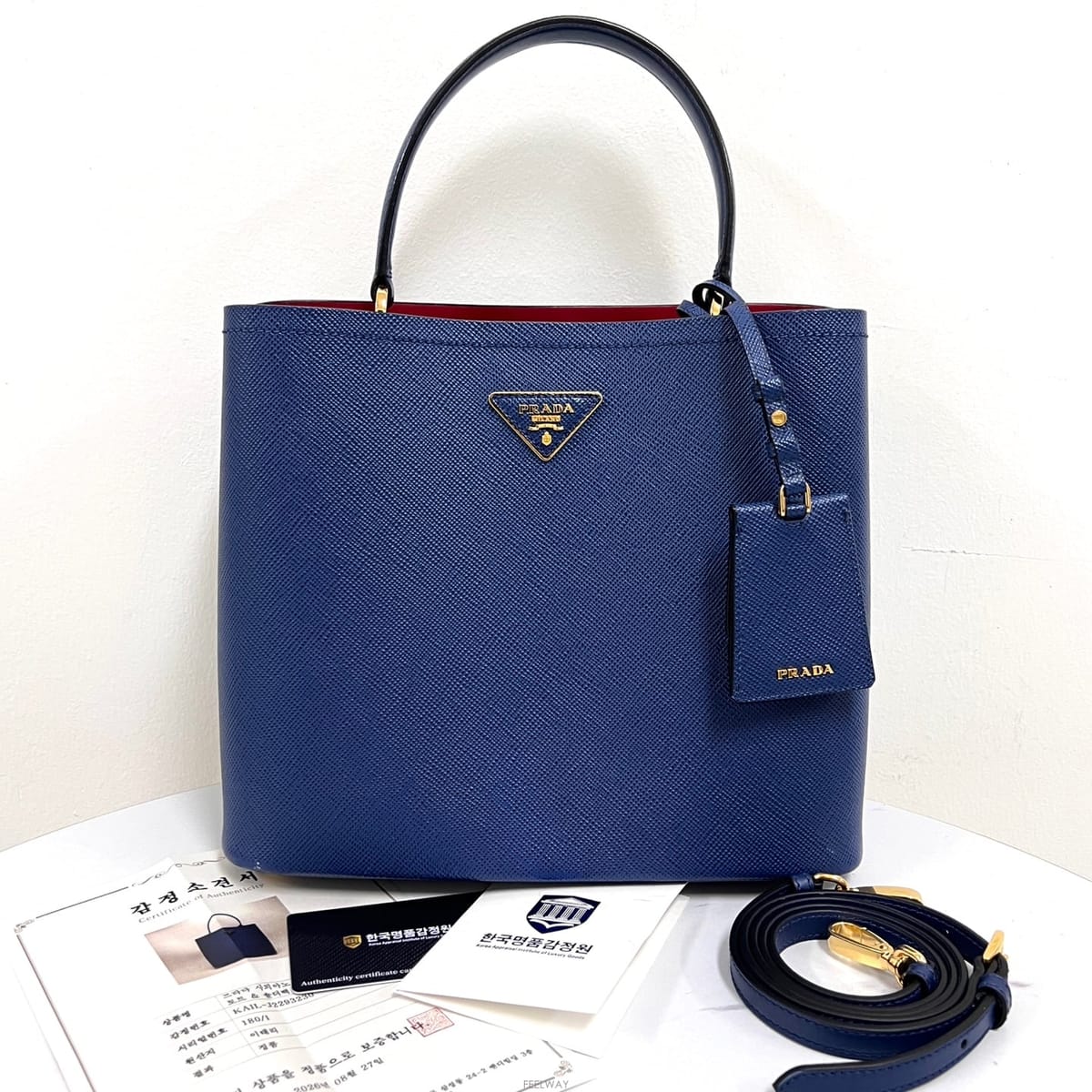 PRADA ����� ���ǾƳ� �ĴϿ� ��Ŷ�� ����� ��������� ���ǾƳ� �ĴϿ� ��Ŷ�� ����� ����