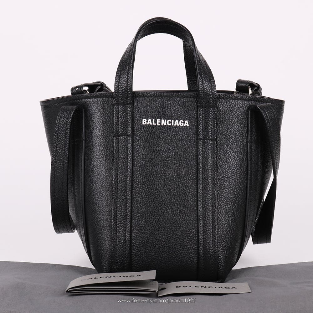 Balenciaga �߷��þư� ���긮���� XS ��Ʈ�� ����� 672793�߷��þư� ���긮���� XS ��Ʈ�� ����� 672793