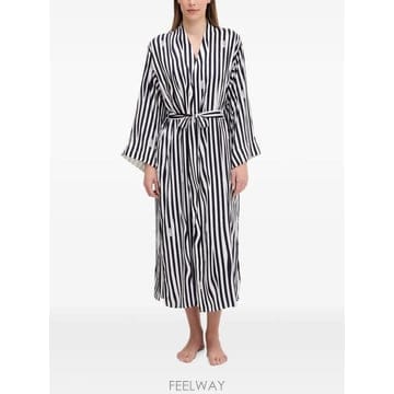 DKNY 26 FW �����̾ؿ��� ��Ʈ������ �ΰ� ����Ʈ ���� YI20099 TP45724034826 FW �����̾ؿ��� ��Ʈ������ �ΰ� ����Ʈ ���� YI20099