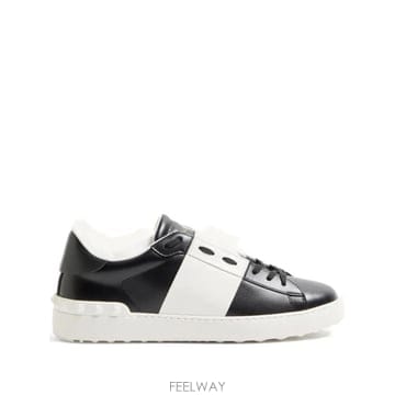 26FW 발렌티노 가라바니 스니커즈 YS0830BLU 0NI NERO BIANCO NER