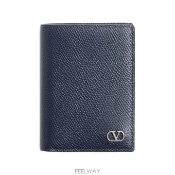 Valentino 26FW �߷�Ƽ�� ����ٴ� �������� YP0AP1UAG M30 MARINE26FW �߷�Ƽ�� ����ٴ� �������� YP0AP1UAG M30 MARINE