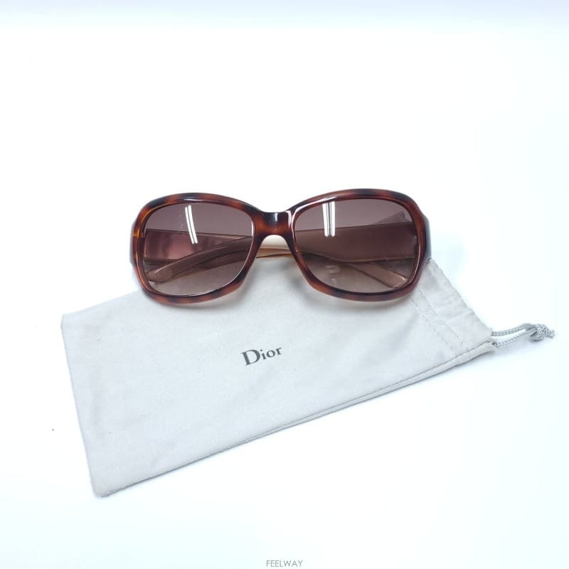 DIOR DIOR ��� ��� �ΰ� �����ĵ� ���������� ���۶� A900DIOR ��� ��� �ΰ� �����ĵ� ���������� ���۶� A90