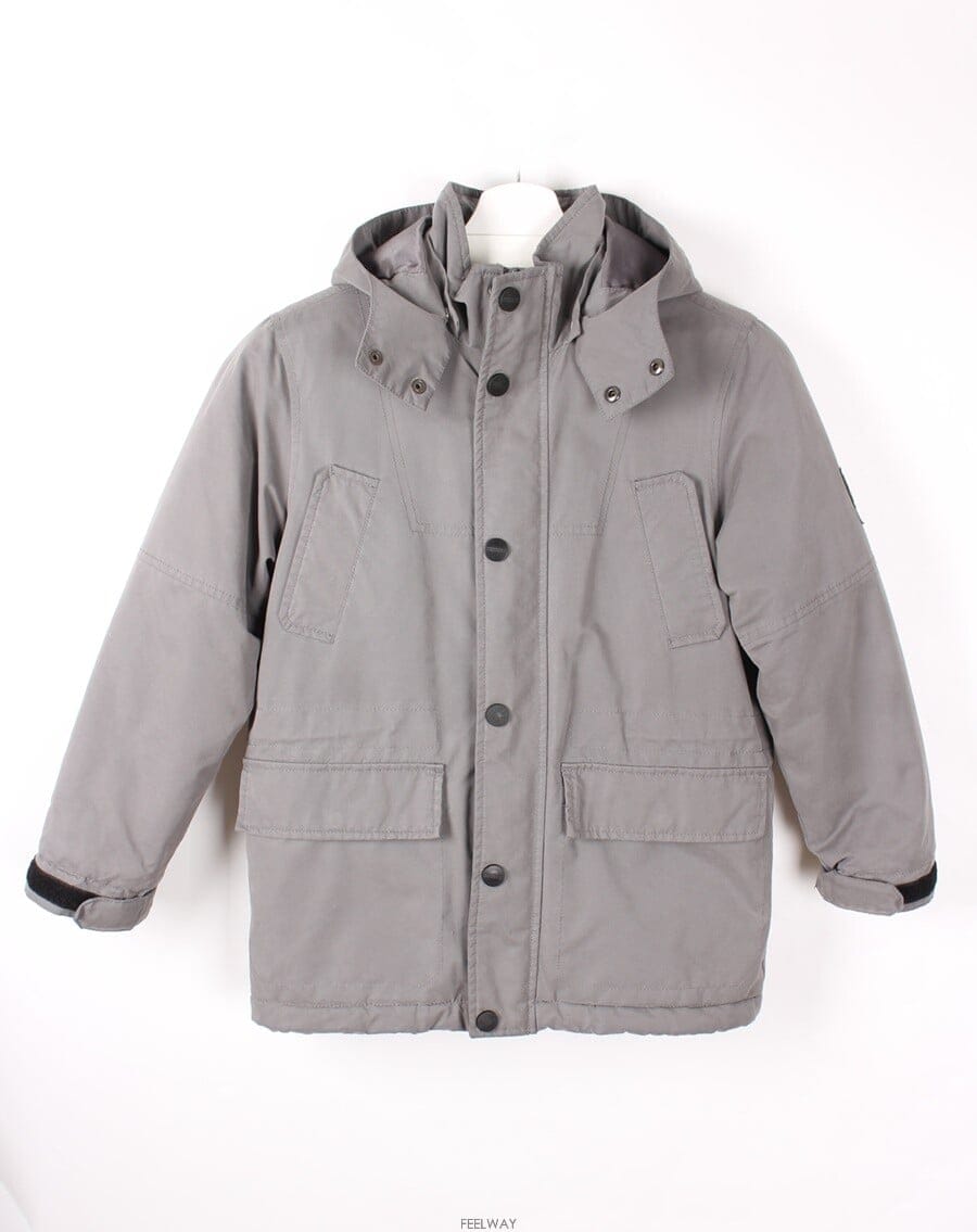 Burberry ������ Ű�� ��ġ�ΰ� �е����� �׷��� 10Y������ Ű�� ��ġ�ΰ� �е����� �׷��� 10Y