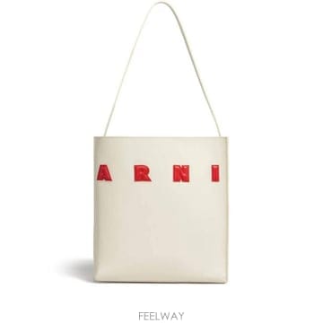 26SS 마르니 Museo 로고 패치 레더 백 SHMP0111U0P6483ZO721 TP578188488