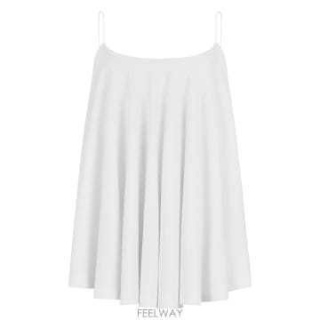 26SS 자크뮈스 탑 in voile with straps 26ETOW00903AK00303100 TP577