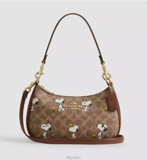 Coach ��ġ PEANUTS Snoopy CBJ88 ������ġ PEANUTS Snoopy CBJ88 ����