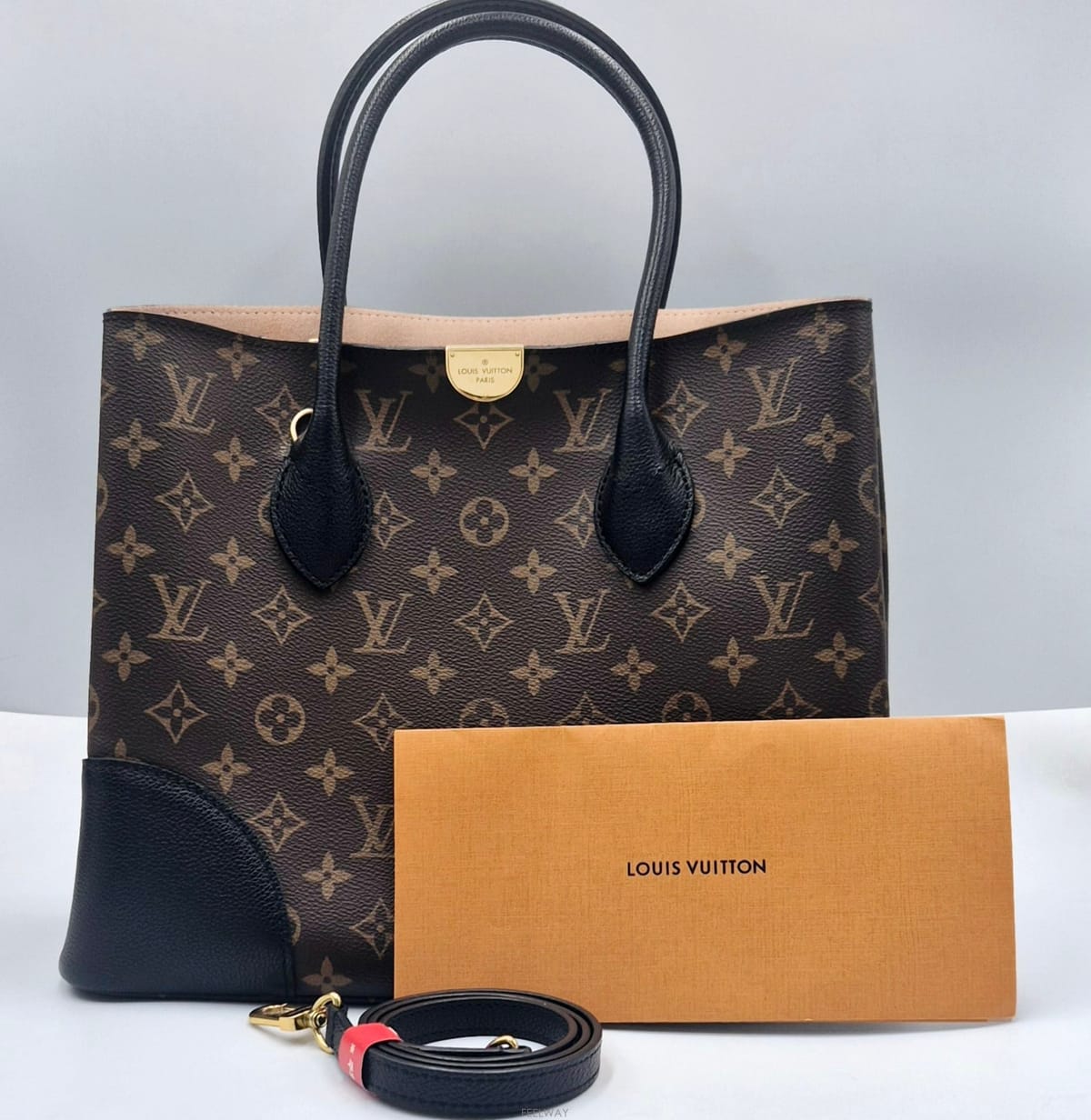 Louis Vuitton ���̺��� �ö��巩 M41595 ��Ʈ�� �� �������̺��� �ö��巩 M41595 ��Ʈ�� �� �����