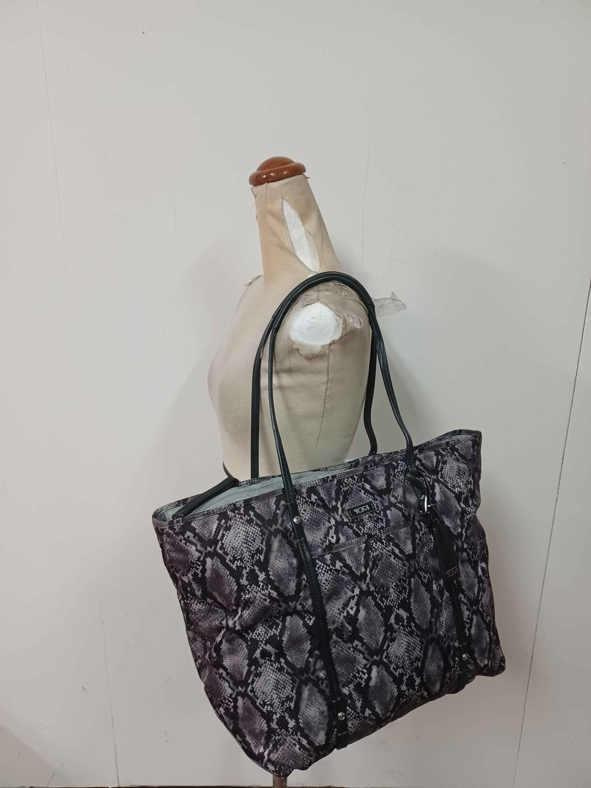 Tumi ��ȫ����/B-10936/���� ��ǰ ������ ���۹��ȫ����/B-10936/���� ��ǰ ������ ���۹�