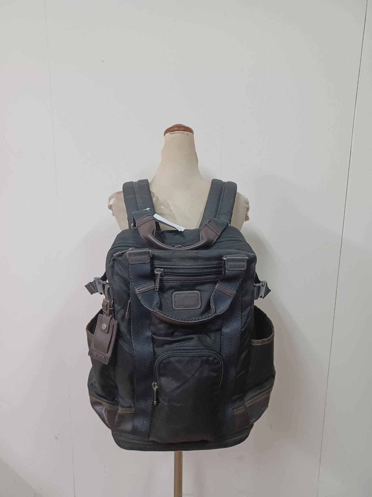 Tumi ��ȫ����/B-10938/���� ��ǰ ������ ���ĺ�� ���Ѱ�ȫ����/B-10938/���� ��ǰ ������ ���ĺ�� ����