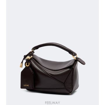 Loewe ������� �ο��� Featherlight Puzzle ���� ���� ž �ڵ� �鱹����� �ο��� Featherlight Puzzle ���� ���� ž �ڵ� 