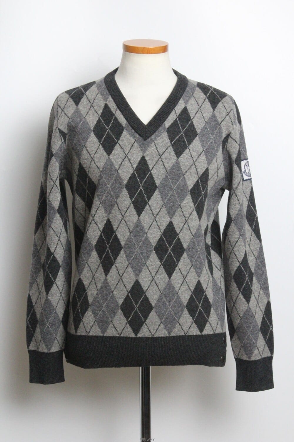 Moncler ��Ŭ���� �ư��� ���̳� ��Ʈ M(55)��Ŭ���� �ư��� ���̳� ��Ʈ M(55)