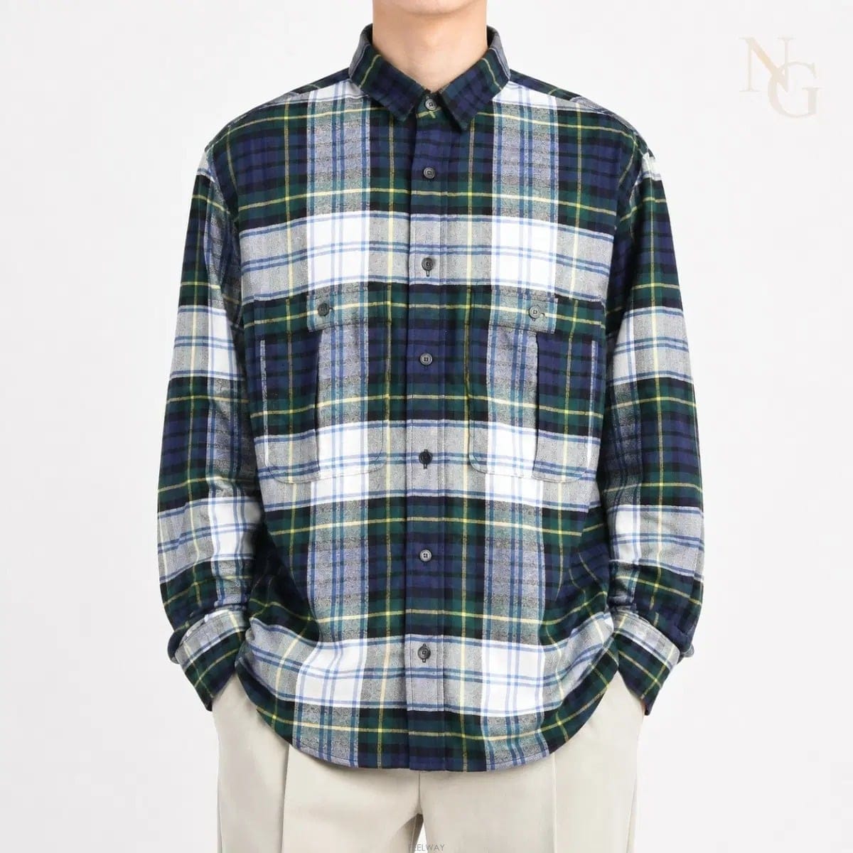 Burberry [��ǰ/�������] ������ Ÿź ��ī�̺� üũ ���� ���� ���� �׸� L / 100[��ǰ/�������] ������ Ÿź ��ī�̺� üũ ���� ���� ��