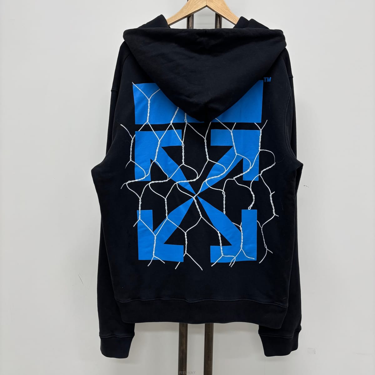 Off White [XL]����ȭ��Ʈ ���ο� �ĵ�Ƽ[XL]����ȭ��Ʈ ���ο� �ĵ�Ƽ