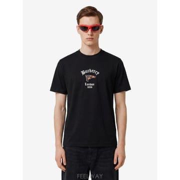 26FW 버버리 체크 플래그 로고 반팔 티셔츠 [M] 8128196 A1189