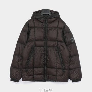 CP company CP���۴�Ű�� 26FW ������� DD�� �ĵ� �е� ���� ���� 21CKOW083C 00L3AB1 999/12ACP���۴�Ű�� 26FW ������� DD�� �ĵ� �е� ���� ���� 21