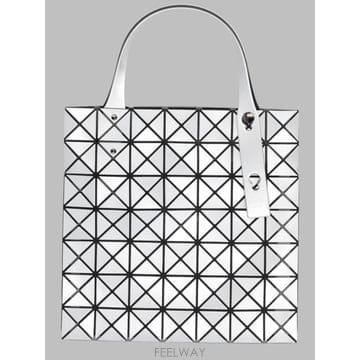 26FW 바오바오 토트백 BB68AG047 91 SILVER