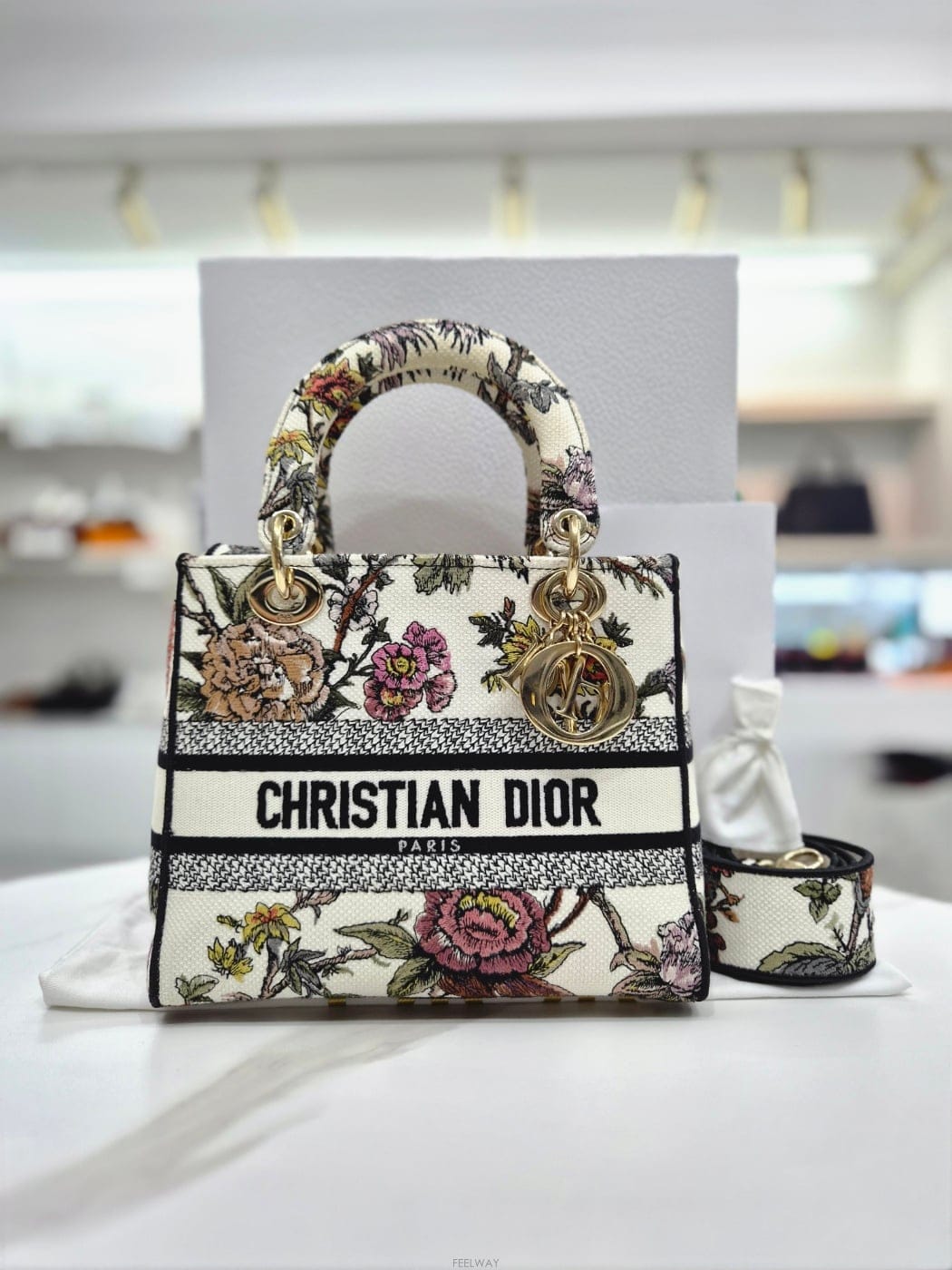 DIOR ��� ���̵� �����Ʈ �̵�� ��Ʈ�� ����� M0565ORZB M884��� ���̵� �����Ʈ �̵�� ��Ʈ�� ����� M0565ORZB M8