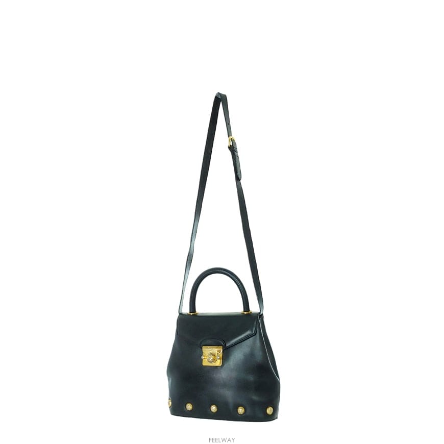 Ferragamo ��󰡸� ž�ڵ� ��Ƽ�� ��Ʈ����󰡸� ž�ڵ� ��Ƽ�� ��Ʈ��