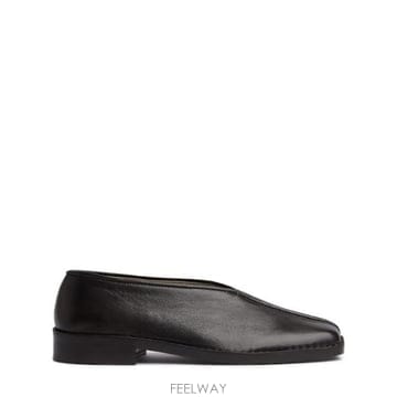 26 FW  남성 포인티드 뮬 슬리퍼 81I YJY003 TP724717547