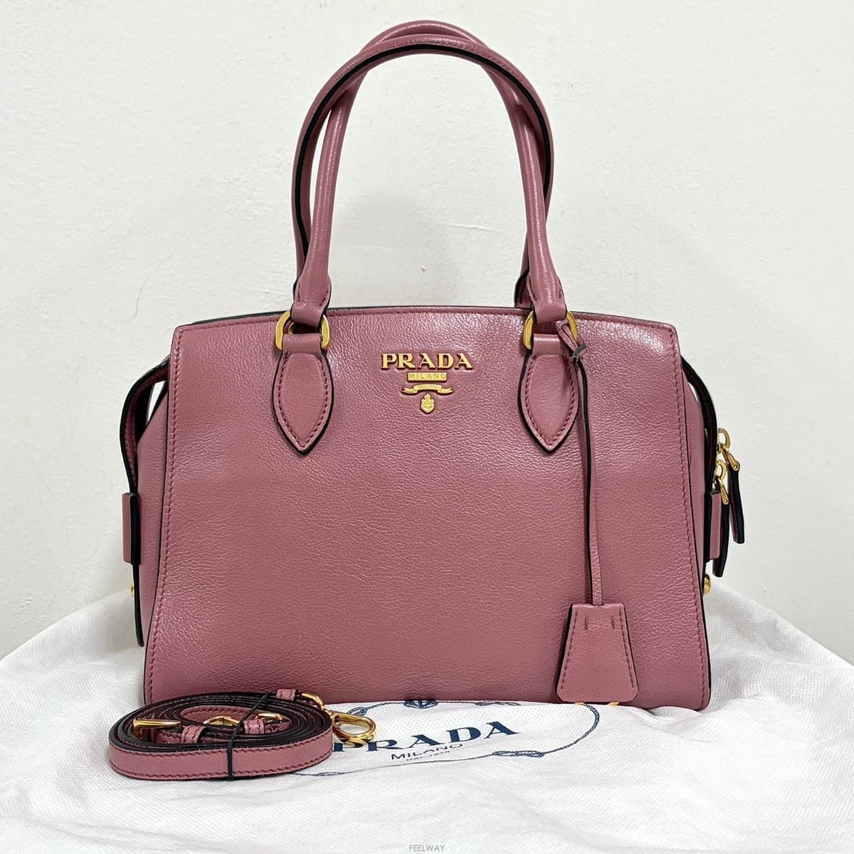 PRADA ����� ���ڷ� ���̳� ž�ڵ� ��Ʈ�� & ���������� ���ڷ� ���̳� ž�ڵ� ��Ʈ�� & �����