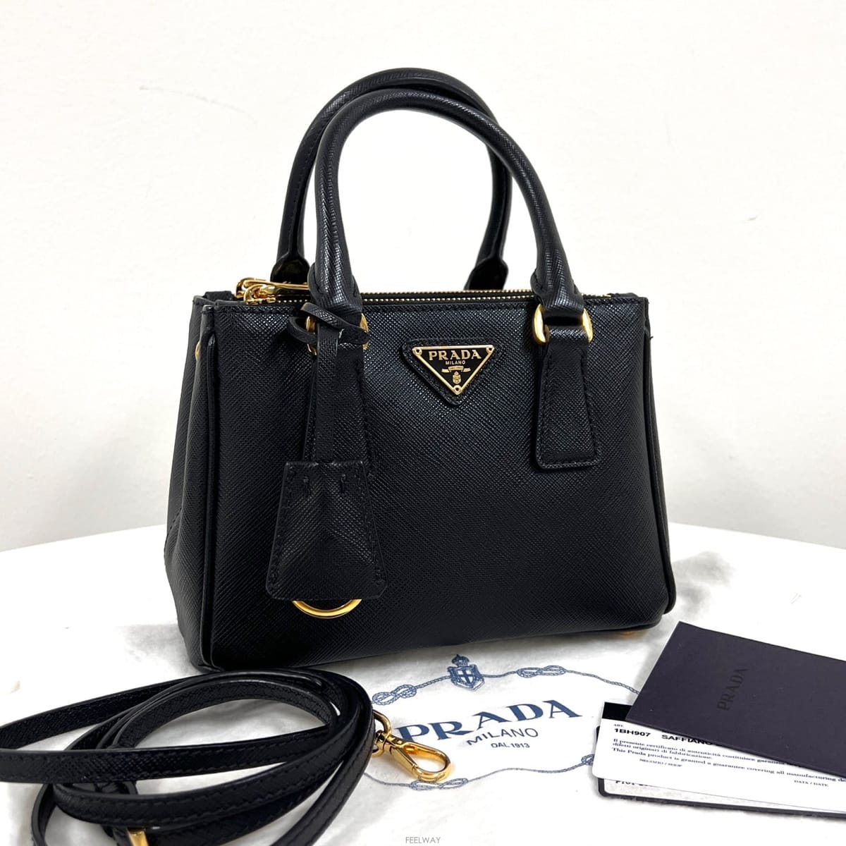 PRADA ����� ���ǾƳ� �̴� ���� ��Ʈ�� & ũ�ν��� ���� (1BH907)����� ���ǾƳ� �̴� ���� ��Ʈ�� & ũ�ν��� ���� (1BH9