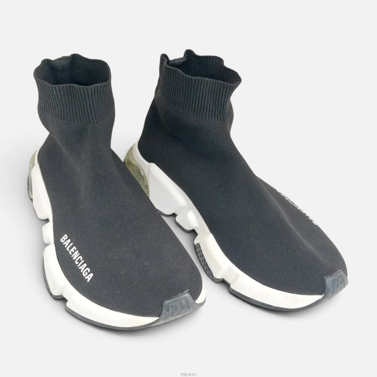 Balenciaga �߷��þư� 654045 ���ǵ巯�� ���� ����Ŀ��߷��þư� 654045 ���ǵ巯�� ���� ����Ŀ��