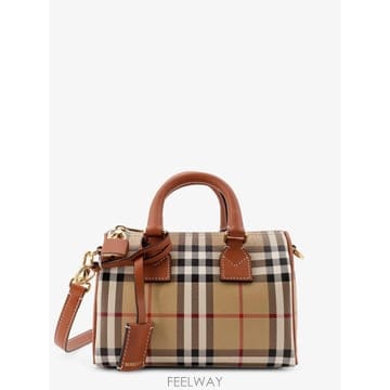 Burberry [N85]������ 8118565 ���� ũ�ν��� ����� ���۹� BURBERRY Coated canvas cros[N85]������ 8118565 ���� ũ�ν��� ����� ���۹� BURBER