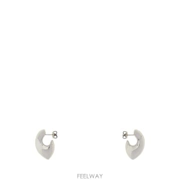 Bottega Veneta [X45]���װ� ����Ÿ A005U3V5070 8117 ���� �Ͱ��� �Ǿ�� �̾ CLAW EARRINGS M[X45]���װ� ����Ÿ A005U3V5070 8117 ���� �Ͱ��� �Ǿ��