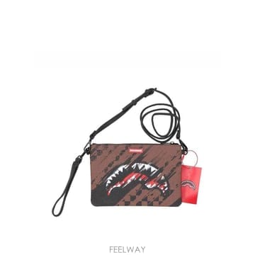 | Other Brand | 26SS Sprayground Smeared Grunge Crossover Ŭ��ġ 910B8969NSZMUL26SS Sprayground Smeared Grunge Crossover Ŭ��ġ 910B8