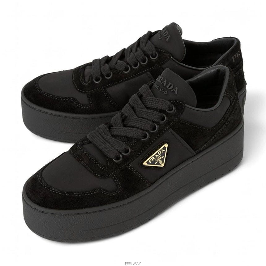 PRADA �ٿ�Ÿ�� ���� ����Ŀ�� 1E792M ZJM F0002�ٿ�Ÿ�� ���� ����Ŀ�� 1E792M ZJM F0002