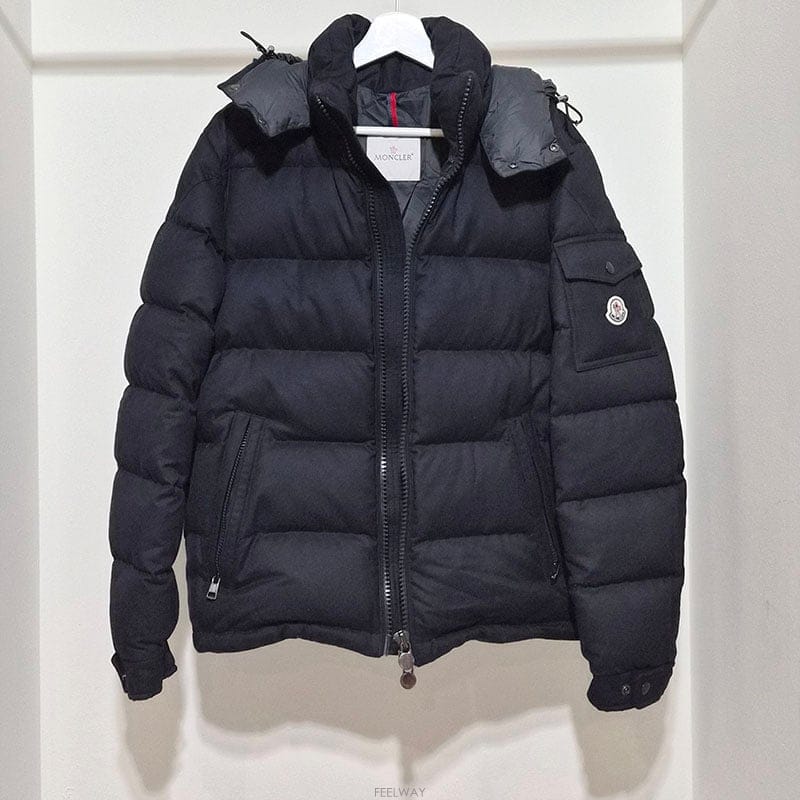 Moncler ��Ŭ���� �����׺긣 �ٿ� �е� ���� L357680��Ŭ���� �����׺긣 �ٿ� �е� ���� L357680