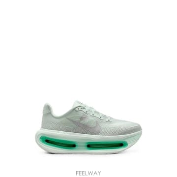 26 FW 나이키 보메로 프리미엄 스니커즈 HM5973 TP455903411