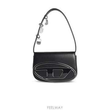 26FW 디젤 숄더백 X08396 P9249T8013 Black